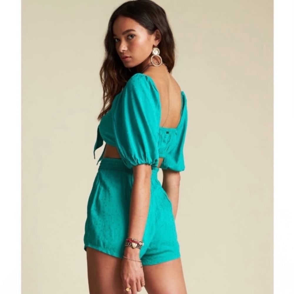 🔥🔥BILLABONG - (SET) SINCERELY JULES TOP AND SHORT SET🔥🔥 - Picture 4 of 11